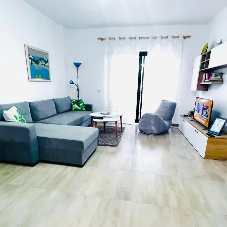 The Place 2, Qerret *