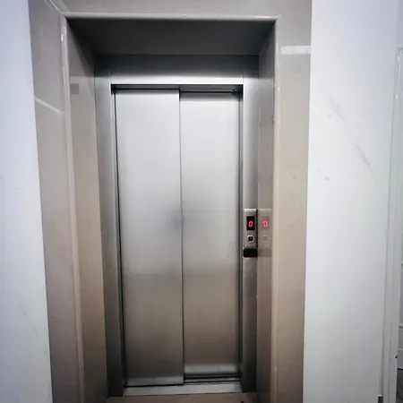 The Place 2, Qerret Apartment *