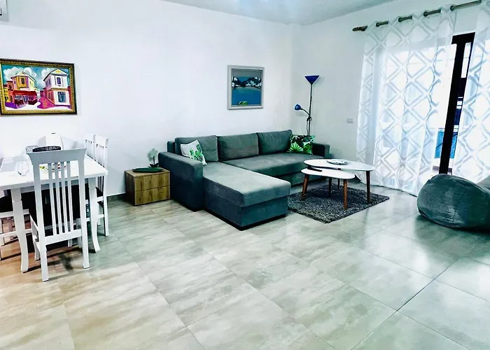 The Place 2, Qerret Appartamento