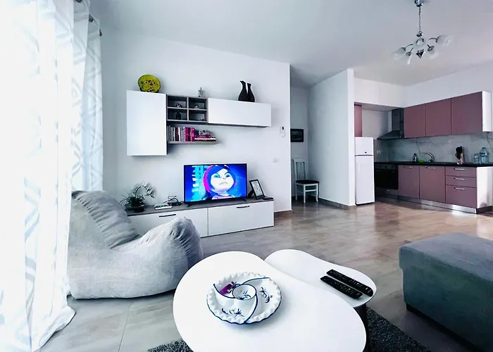 Appartamento The Place 2, Qerret Golem (Tirana)
